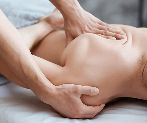 Trattamento di fisioestetica e massaggio decontratturante con TR-Therapy